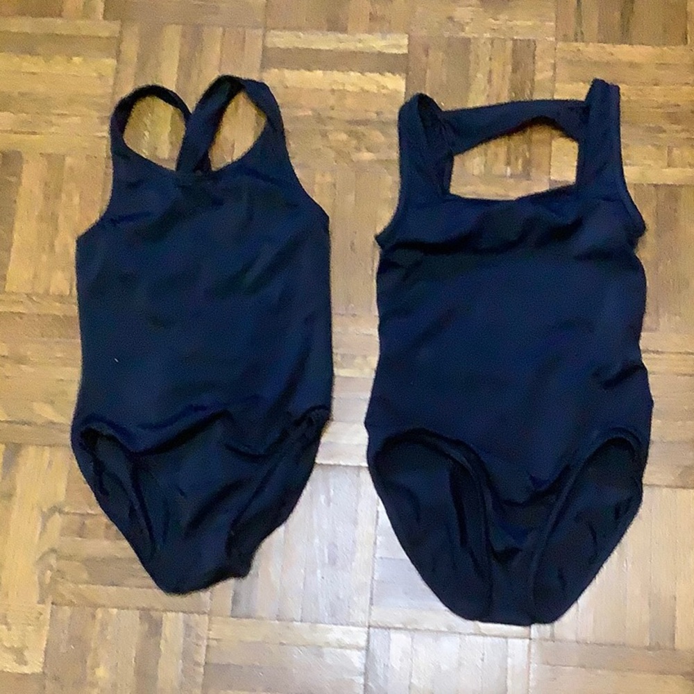 Set of 2 leotards for girls
